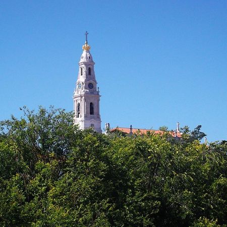 Hotel Residencial Santa Clara Fátima Zewnętrze zdjęcie