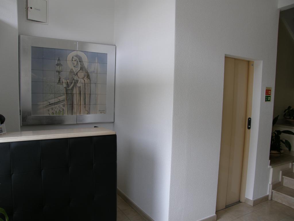 Hotel Residencial Santa Clara Fátima Zewnętrze zdjęcie